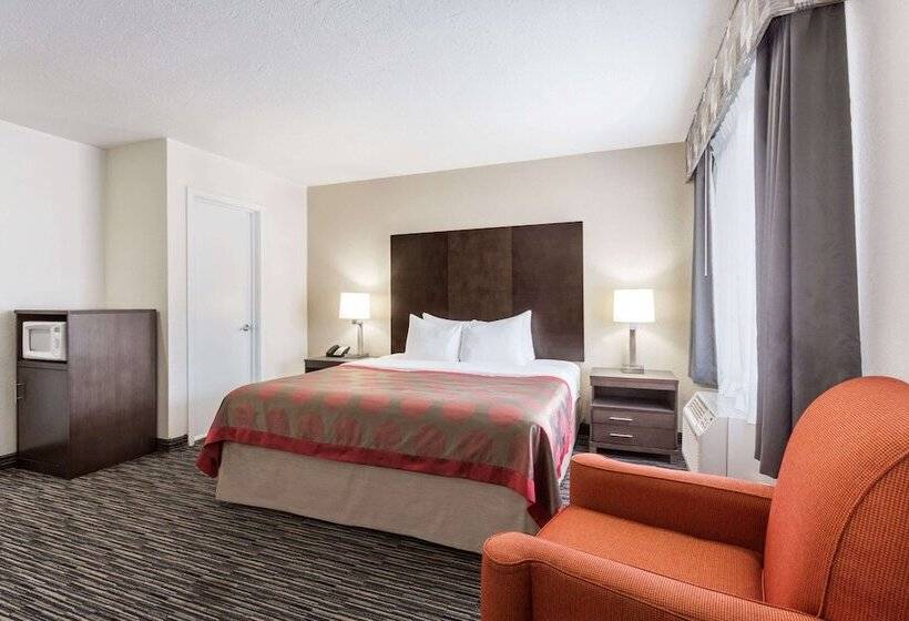 Hotel Ramada By Wyndham Monterey