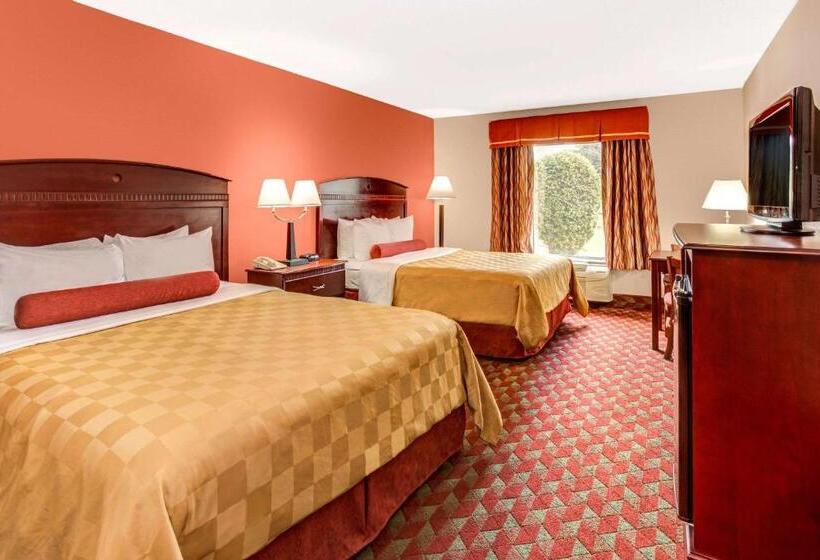 هتل Ramada By Wyndham Murfreesboro