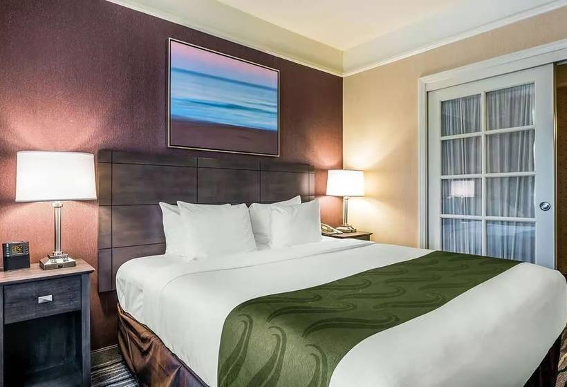 هتل Ramada Suites By Wyndham San Diego