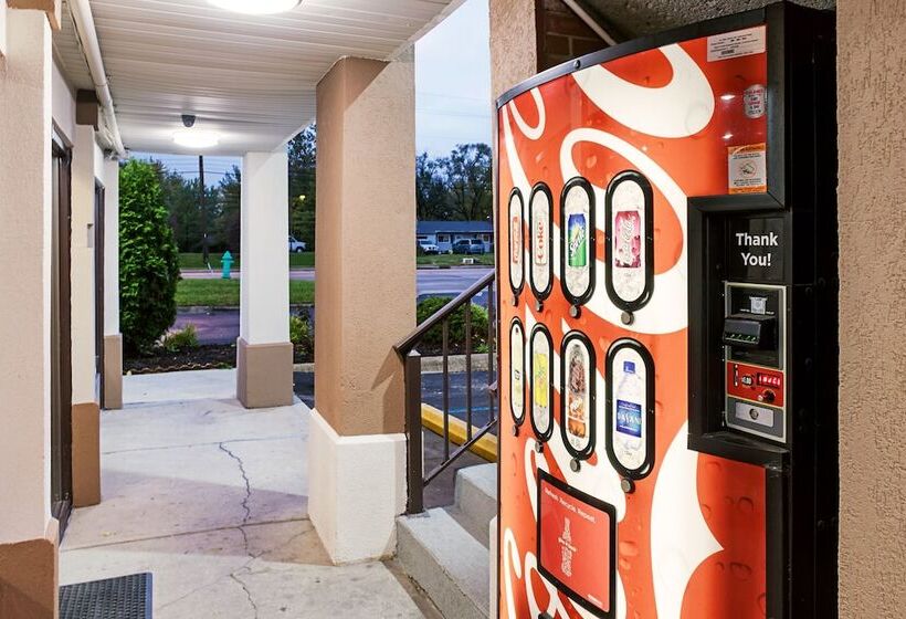 בית מלון כפרי Red Roof Inn Indianapolis East