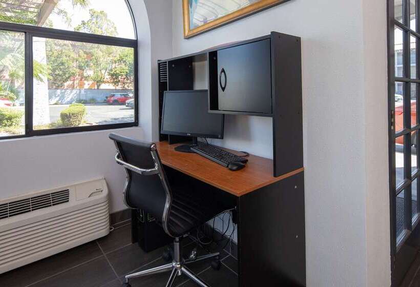 هتل Rodeway Inn Milpitas Near Great Mall