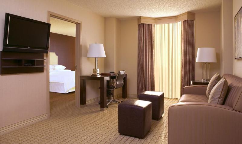 Hotel Sheraton Suites Market Center Dallas