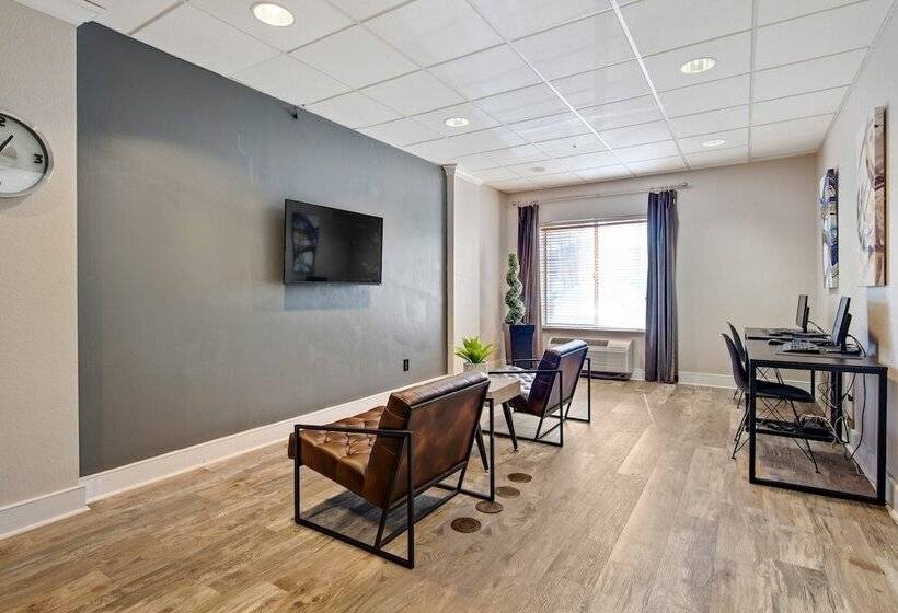 فندق Suburban Studios Orlando   Ocoee Winter Garden