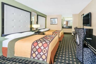 Hotel Budgetel Inn And Suits