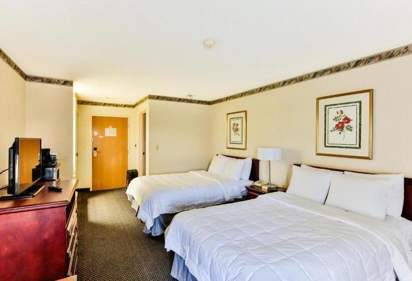 هتل The View Inn & Suites Bethlehem / Allentown / Lehigh Airport