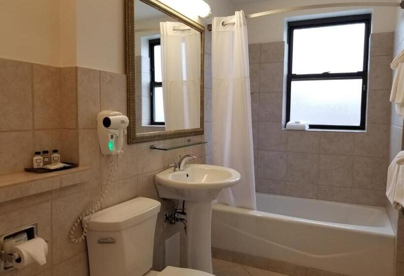 Fotos del hotel Versey Days Inn By Wyndham Chicago:  22