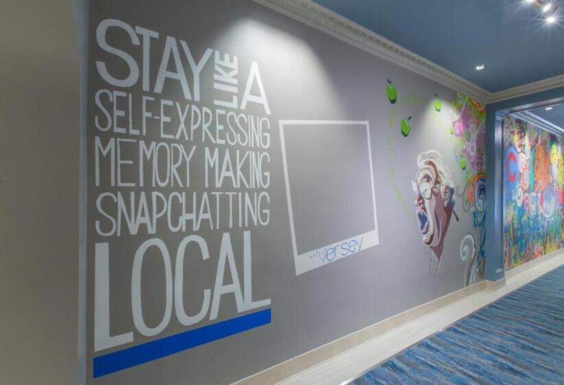 Fotos del hotel Versey Days Inn By Wyndham Chicago:  37