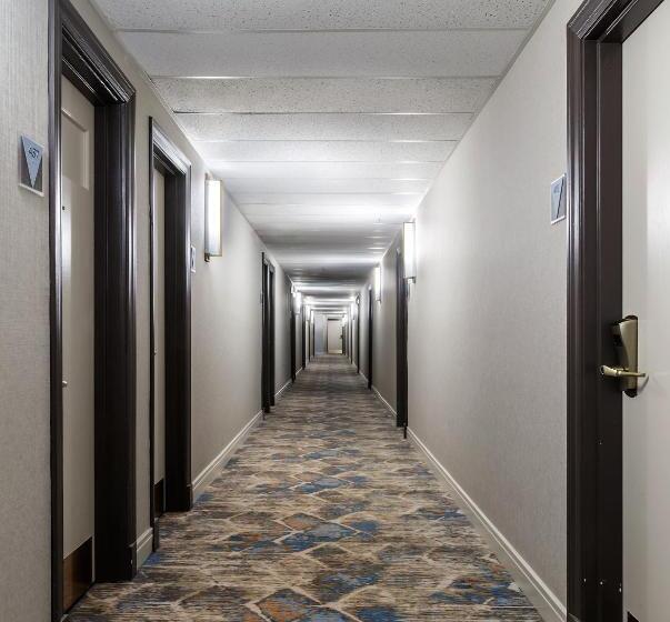 Fotos del hotel Versey Days Inn By Wyndham Chicago:  12