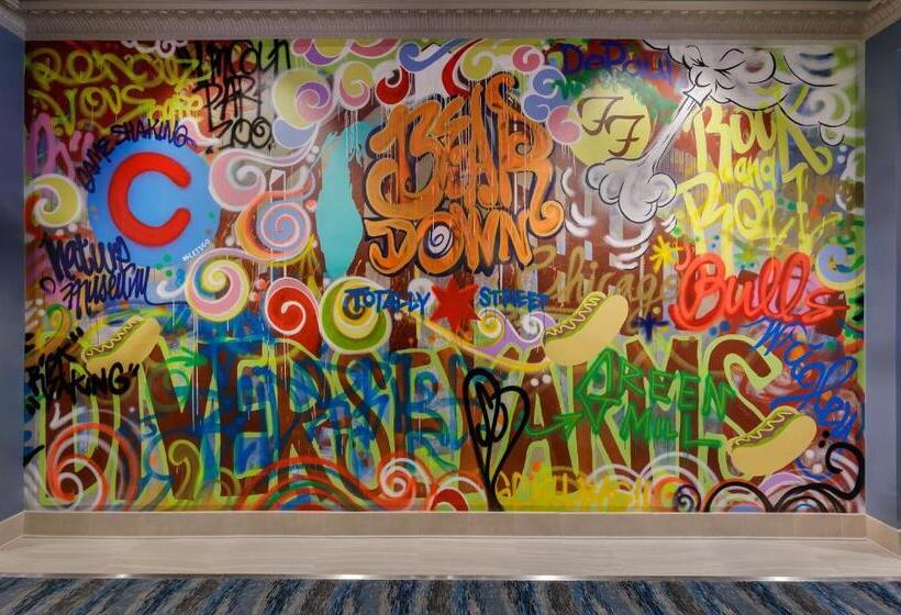 Fotos del hotel Versey Days Inn By Wyndham Chicago:  43
