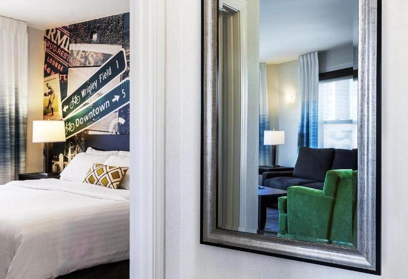 Fotos del hotel Versey Days Inn By Wyndham Chicago:  8