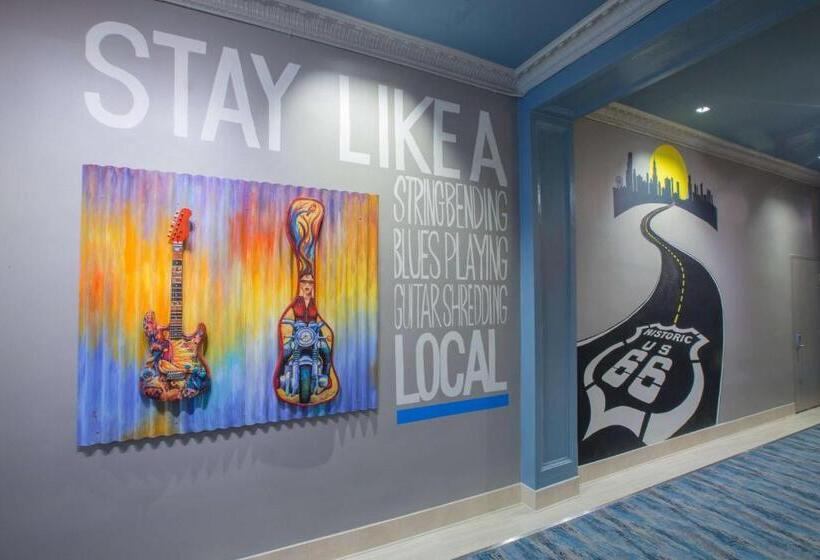 Fotos del hotel Versey Days Inn By Wyndham Chicago:  28