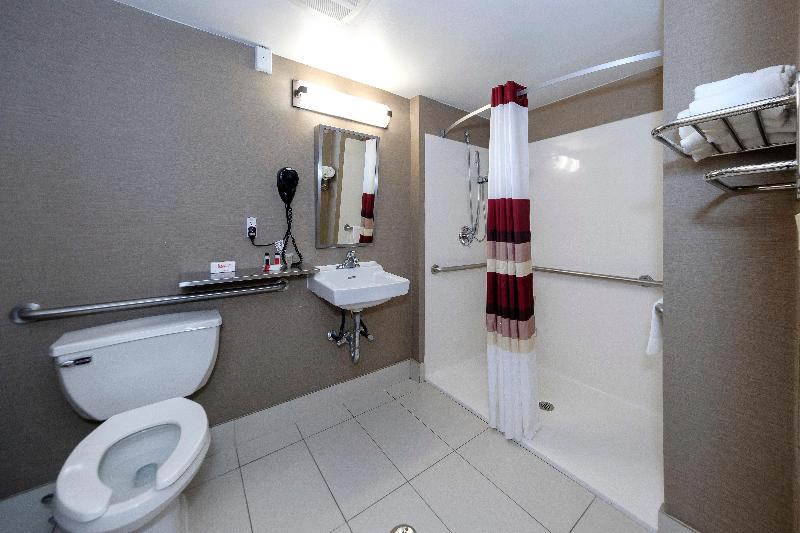 모텔 Red Roof Inn & Suites Newburgh   Stewart Airport West Point