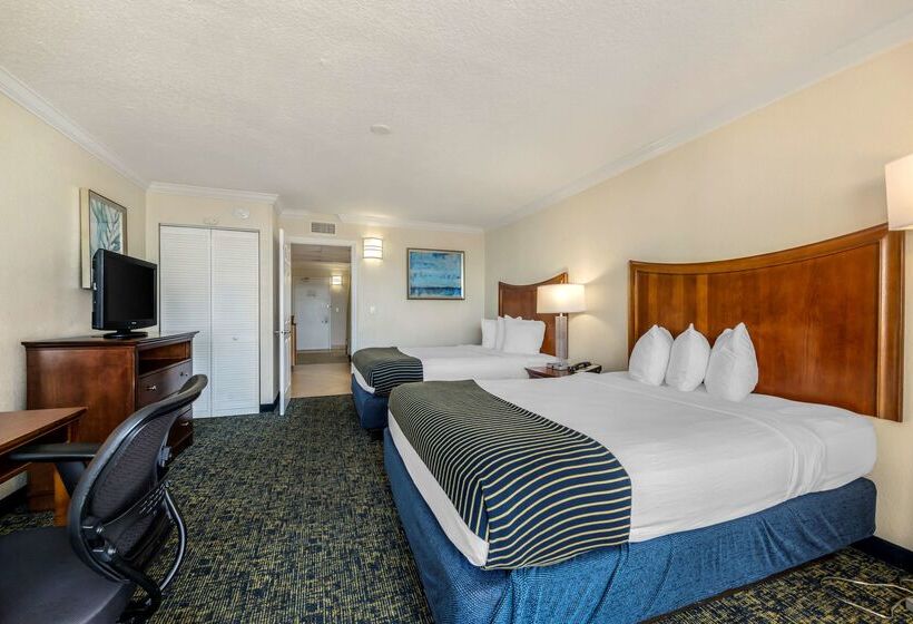 منتجع Best Western Cocoa Beach Hotel & Suites