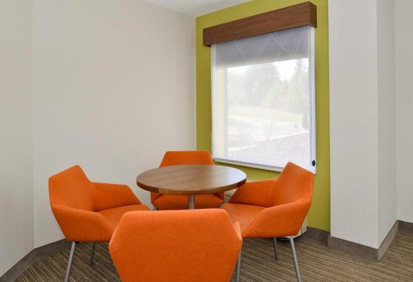 منتجع Holiday Inn Express Blowing Rock South, An Ihg