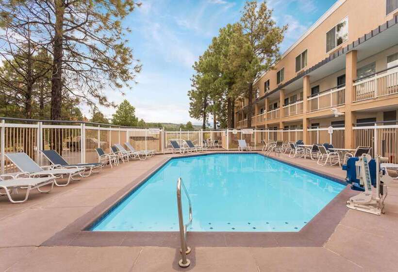 هتل Baymont By Wyndham Flagstaff