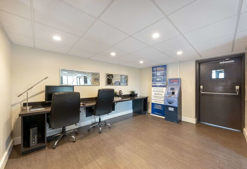 هتل Best Western Plus Austin Central