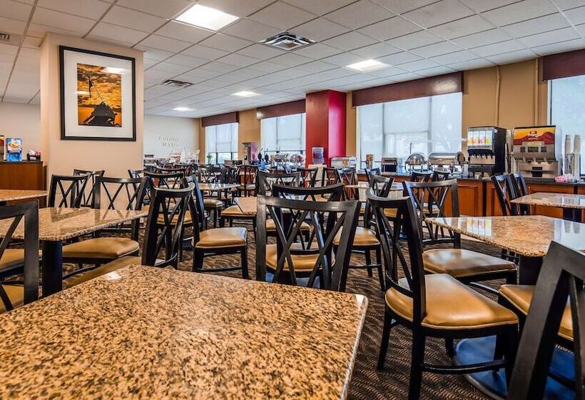 בית מלון כפרי Best Western Potomac Mills