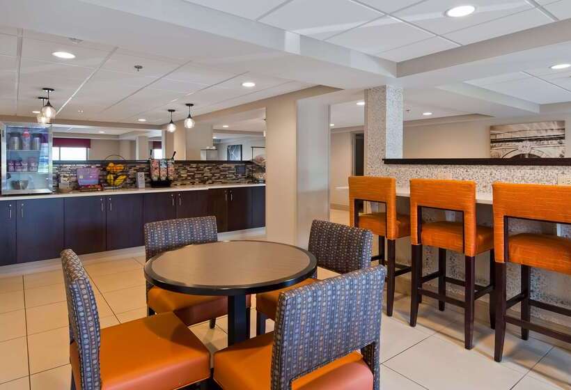 هتل Best Western Rochester Marketplace Inn
