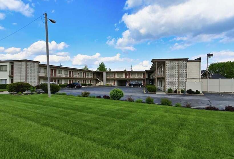 هتل Campus Inn