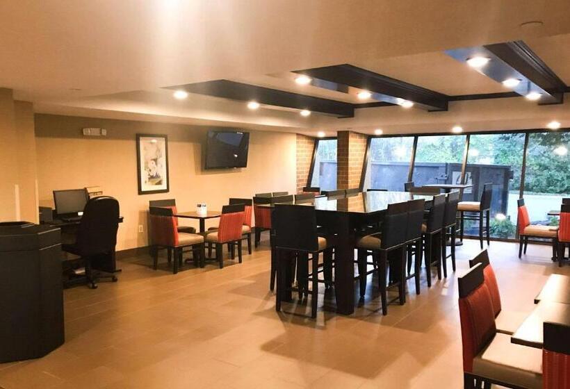 ホテル Comfort Inn