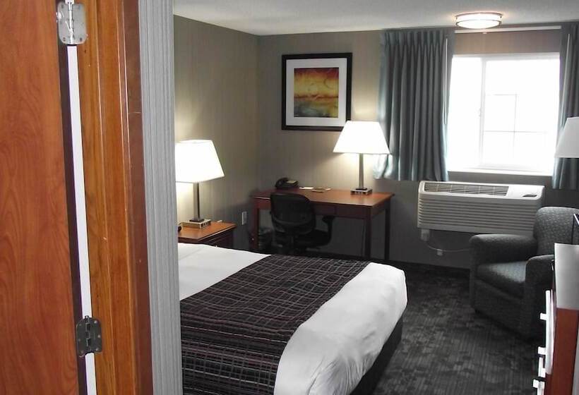 هتل Country Inn & Suites By Radisson, Delta Park North Portland