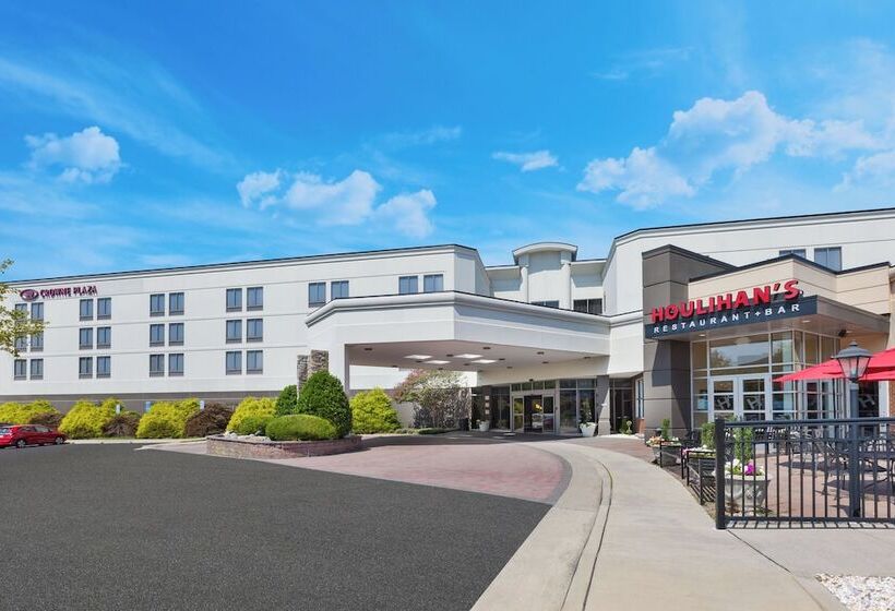 Hotel Crowne Plaza  Dulles Airport