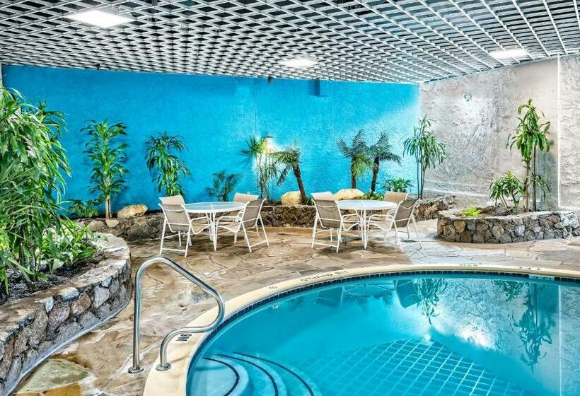 هتل Crowne Plaza Suites Houston Near Sugar Land, An Ihg
