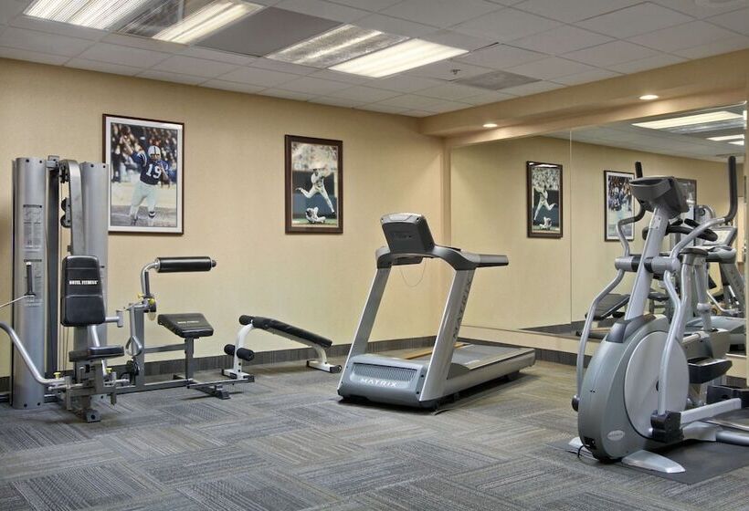 هتل Days Inn By Wyndham Baltimore Inner Harbor