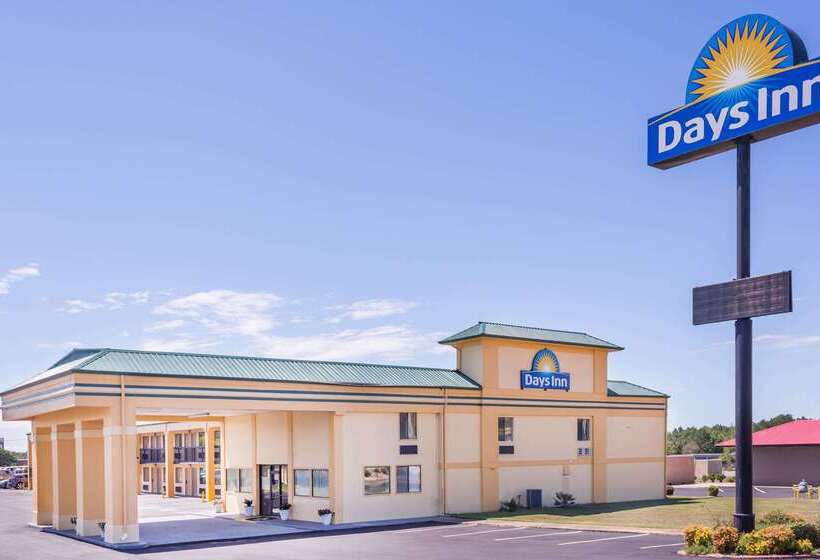 Отель Days Inn By Wyndham Byron