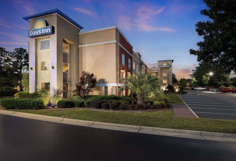 فندق Days Inn By Wyndham Florence Near Civic Center