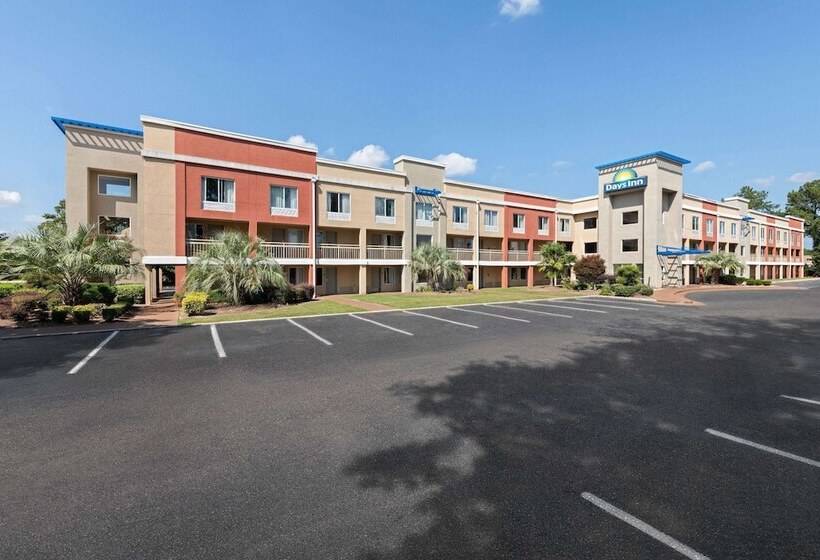 فندق Days Inn By Wyndham Florence Near Civic Center