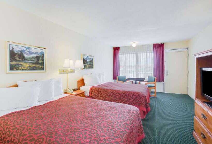 هتل Days Inn By Wyndham Newport