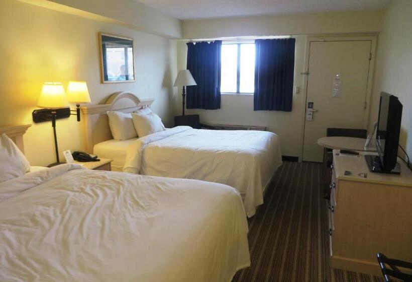 هتل Days Inn By Wyndham Plainfield