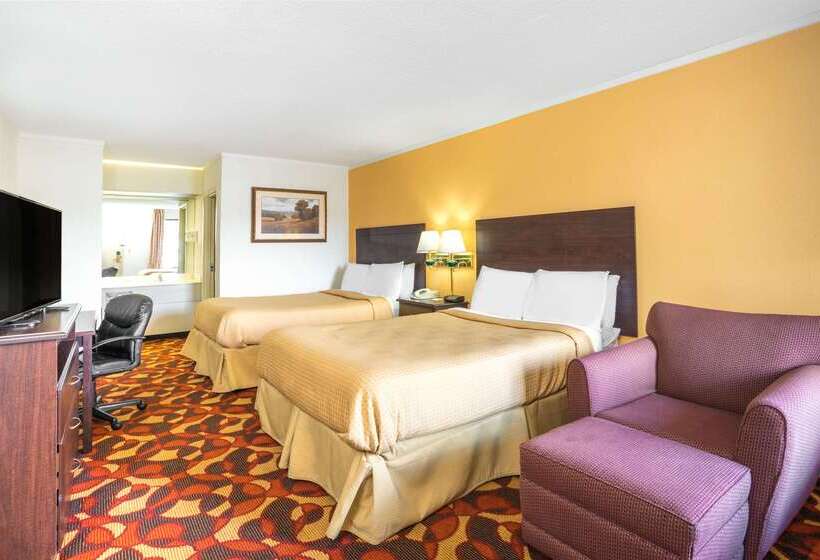 هتل Days Inn By Wyndham Salem