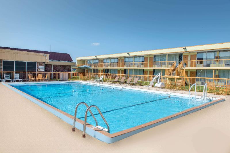 酒店 Days Inn By Wyndham Salem, Il