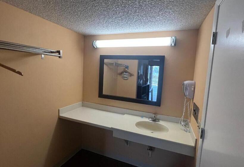 فندق Rodeway Inn Davenport Champions Gate