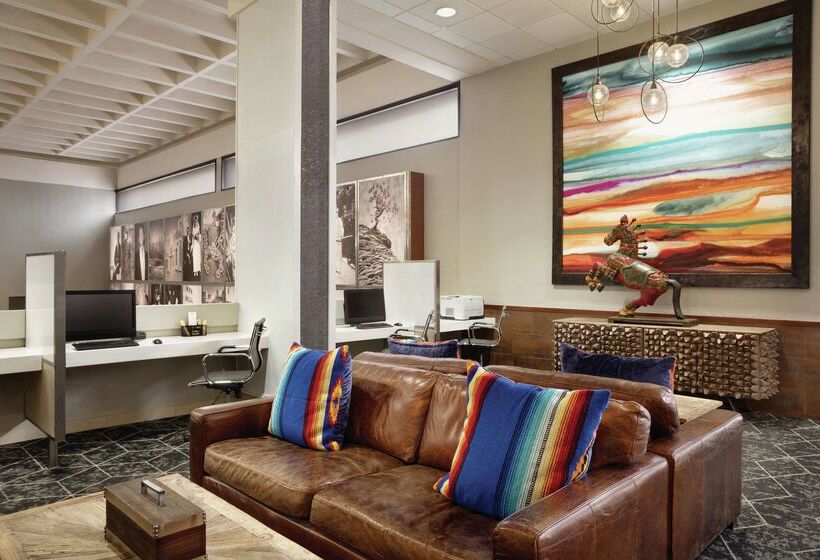 Doubletree By Hilton Hotel Albuquerque