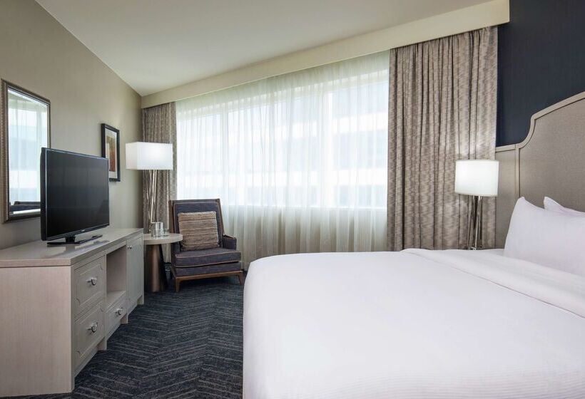 Doubletree By Hilton Hotel Nashville Downtown