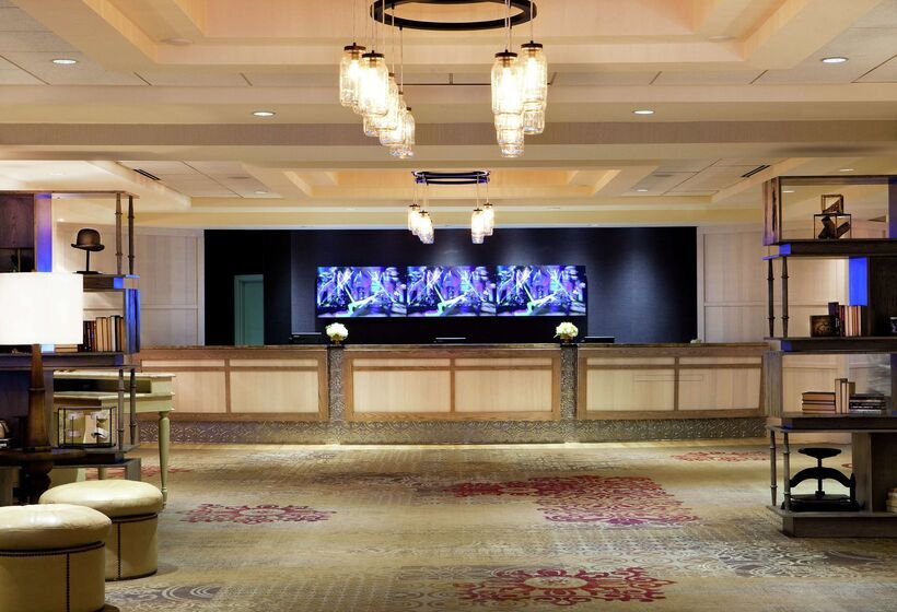 Doubletree By Hilton Hotel Nashville Downtown