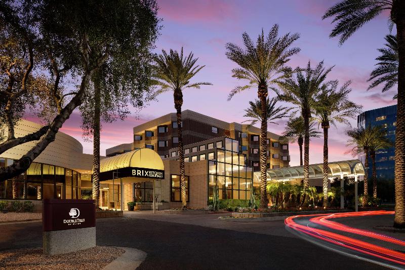 ホテル Doubletree Suites By Hilton Phoenix