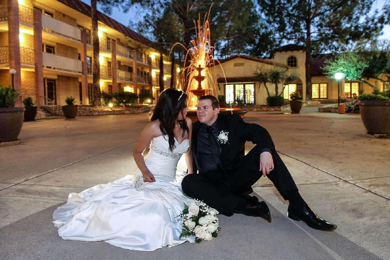 בית מלון כפרי Doubletree Suites By Hilton Tucson Airport