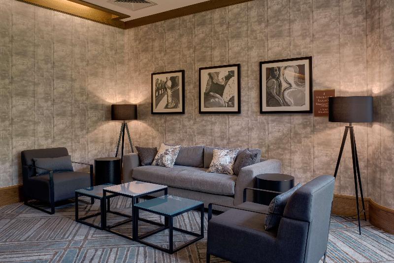 فندق Doubletree By Hilton Tulsa   Warren Place