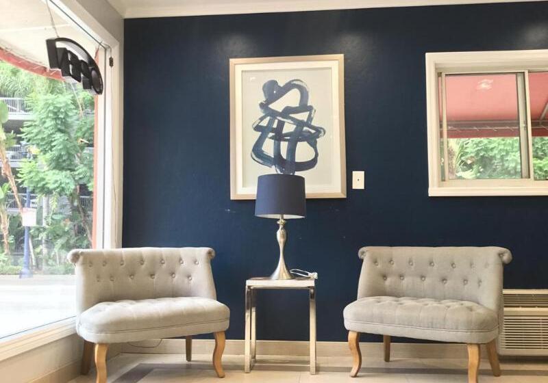 هتل Downtown San Diego Lodge