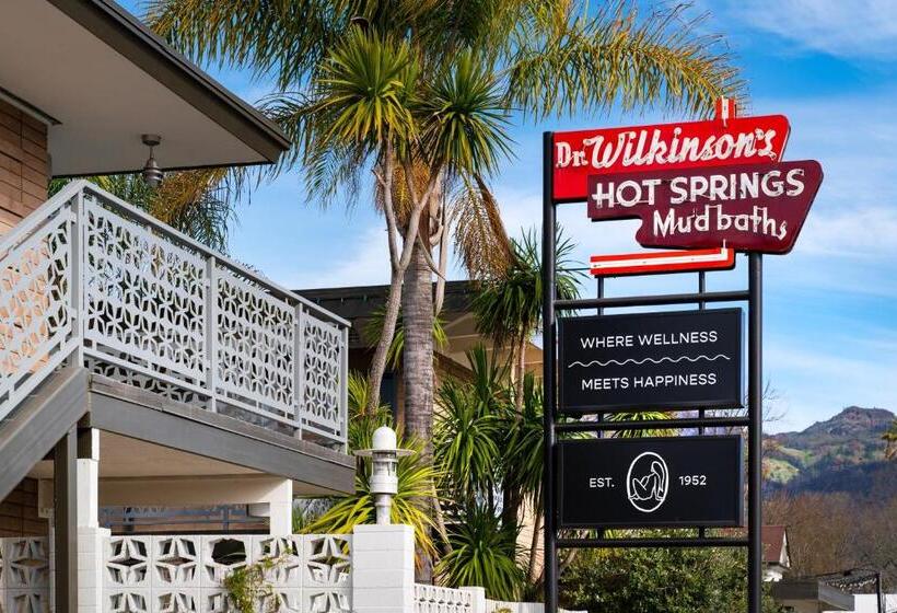 هتل Dr Wilkinsons Backyard Resort And Mineral Springs A Member Of Design S