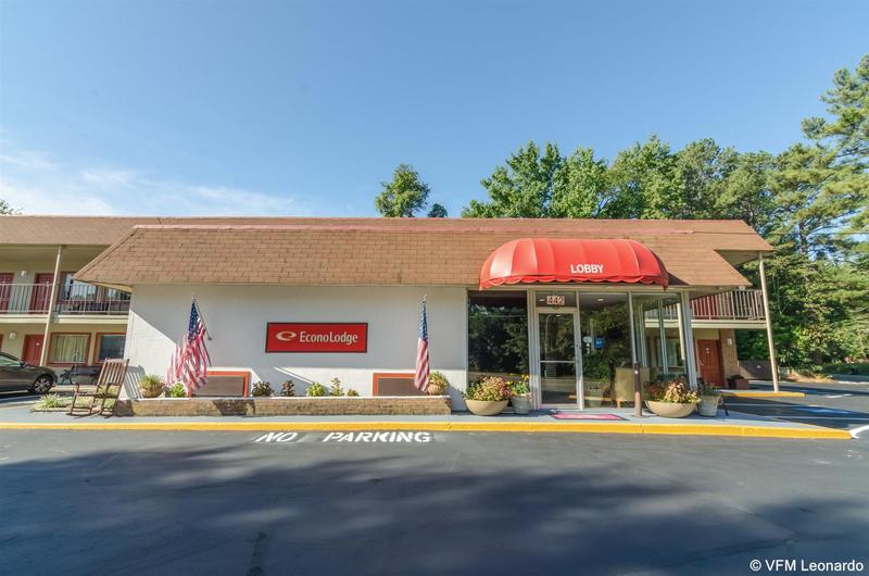 هتل Econo Lodge Historic Area