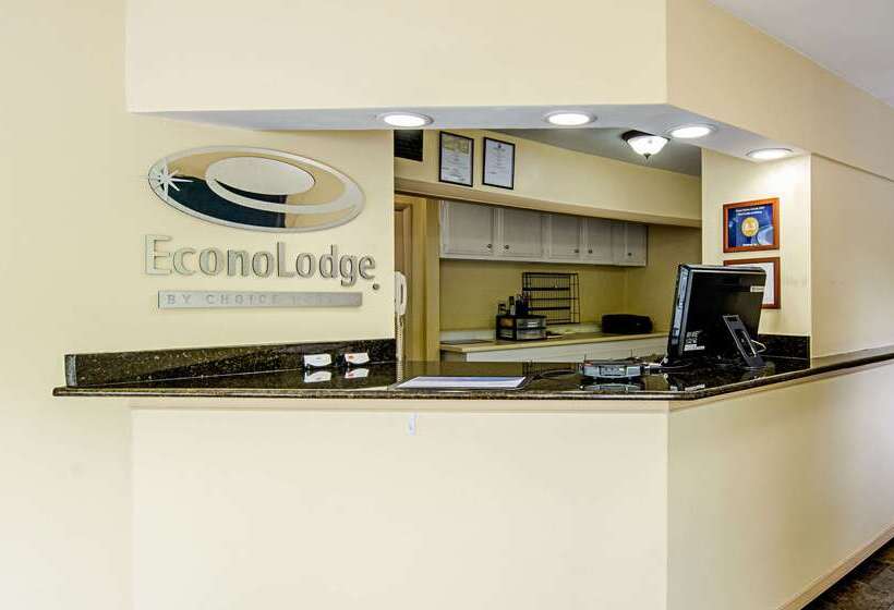호텔 Econo Lodge