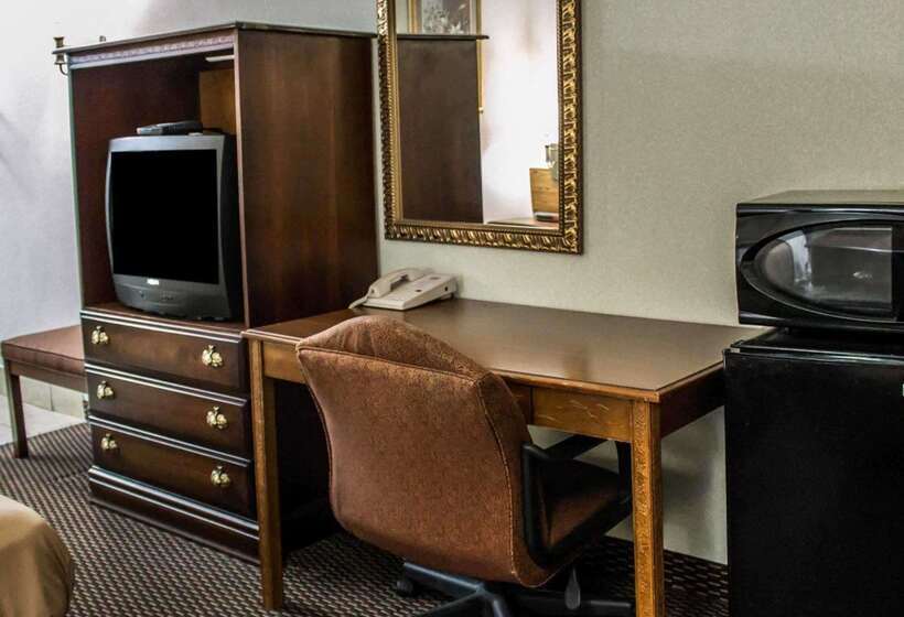 호텔 Econo Lodge