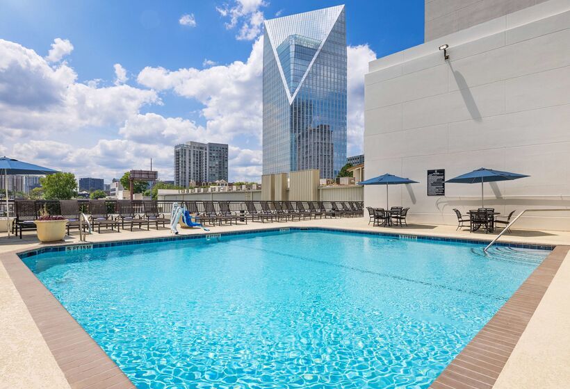 فندق Embassy Suites By Hilton Atlanta Buckhead