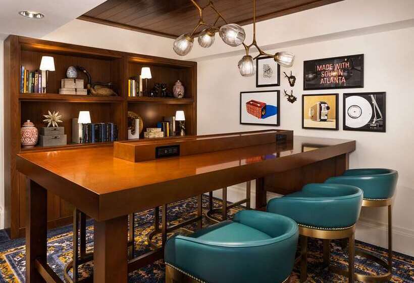 هتل Embassy Suites By Hilton Atlanta Buckhead