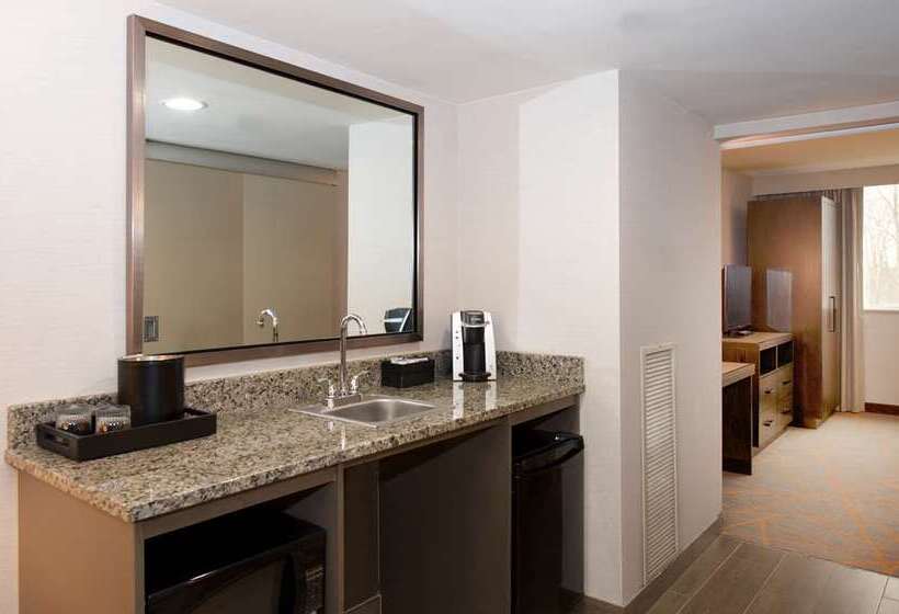 Hotell Embassy Suites By Hilton Cincinnati Northeast Blue Ash